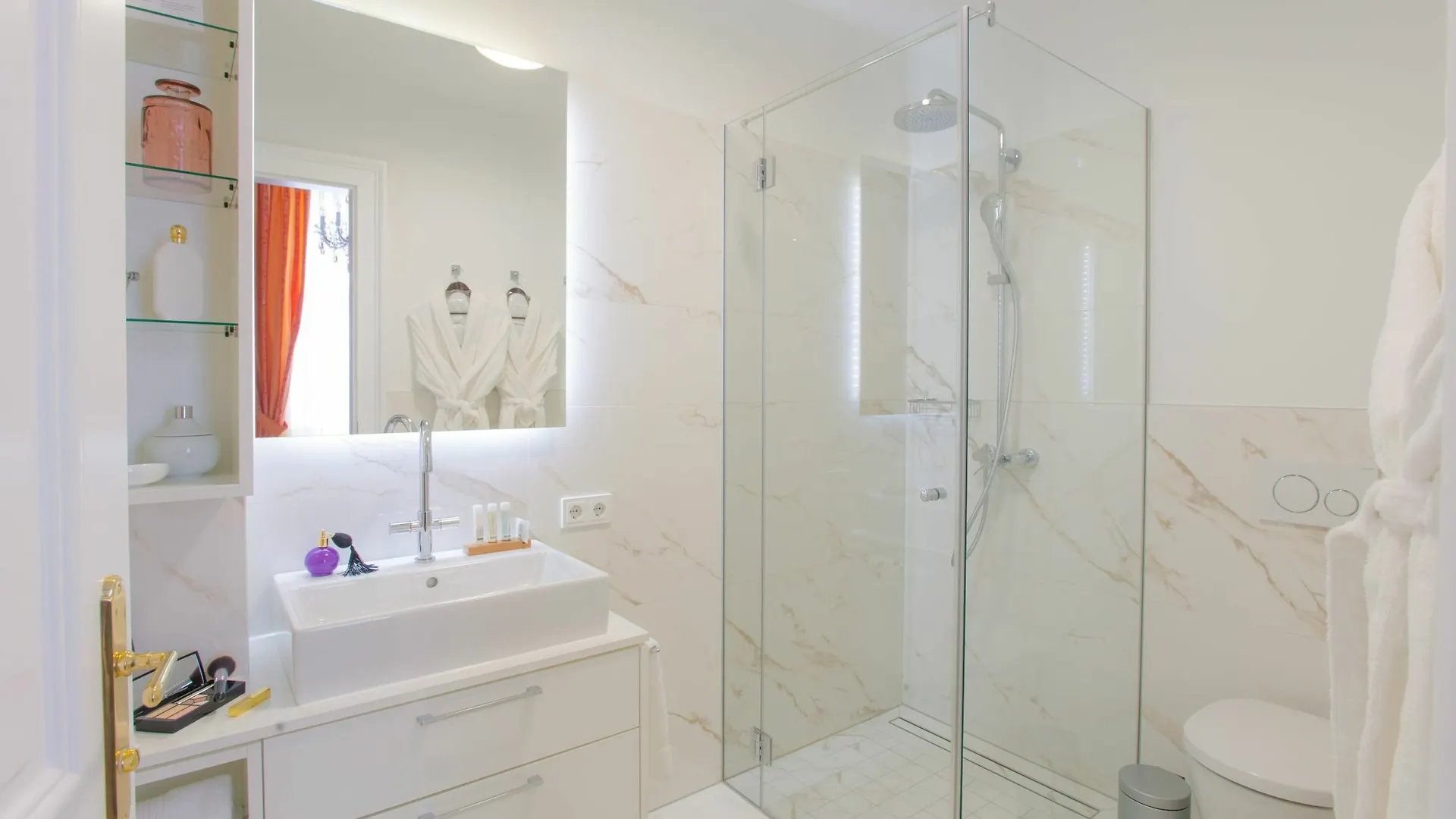 Imperium Residence - Experience The Most Luxurious Apartment In Vienna Center