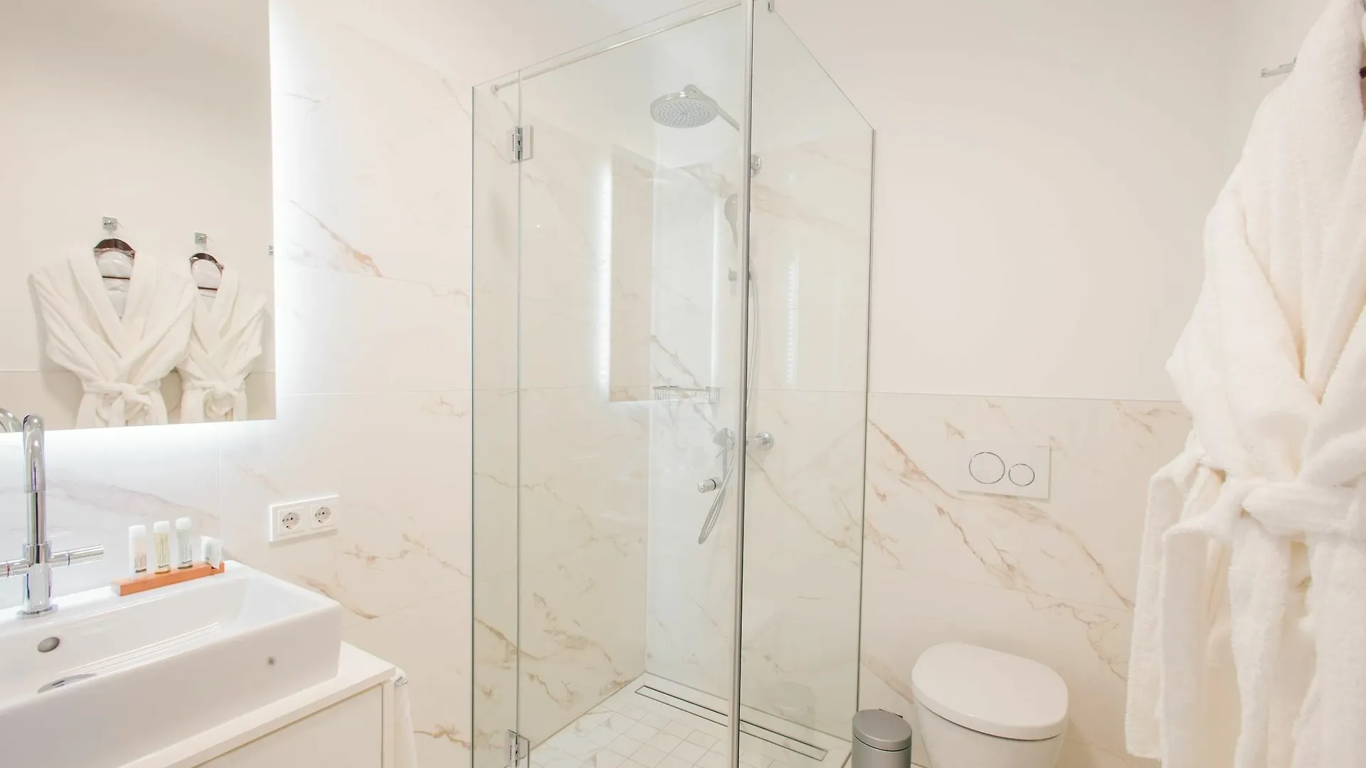 Imperium Residence - Experience The Most Luxurious Apartment In Vienna Center